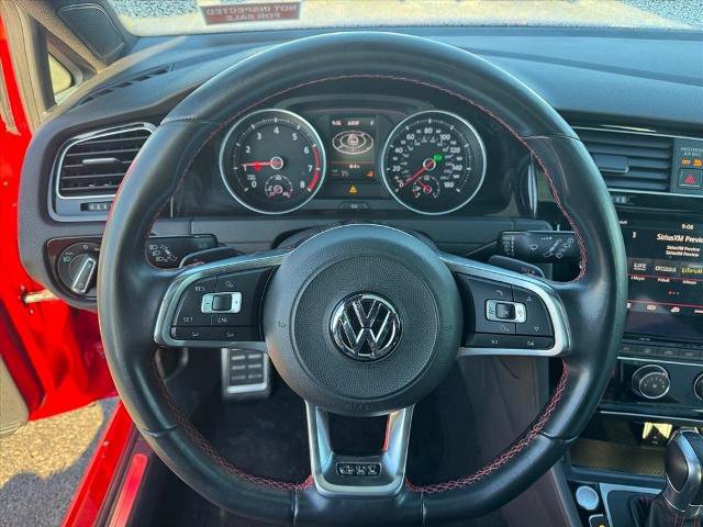 Used 2018 Volkswagen GTI SE image 13