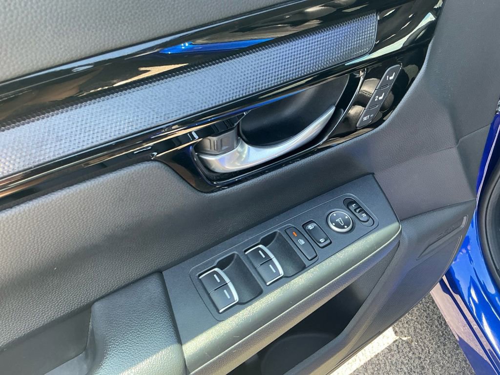 Used 2023 Honda CR-V EX-L image 16