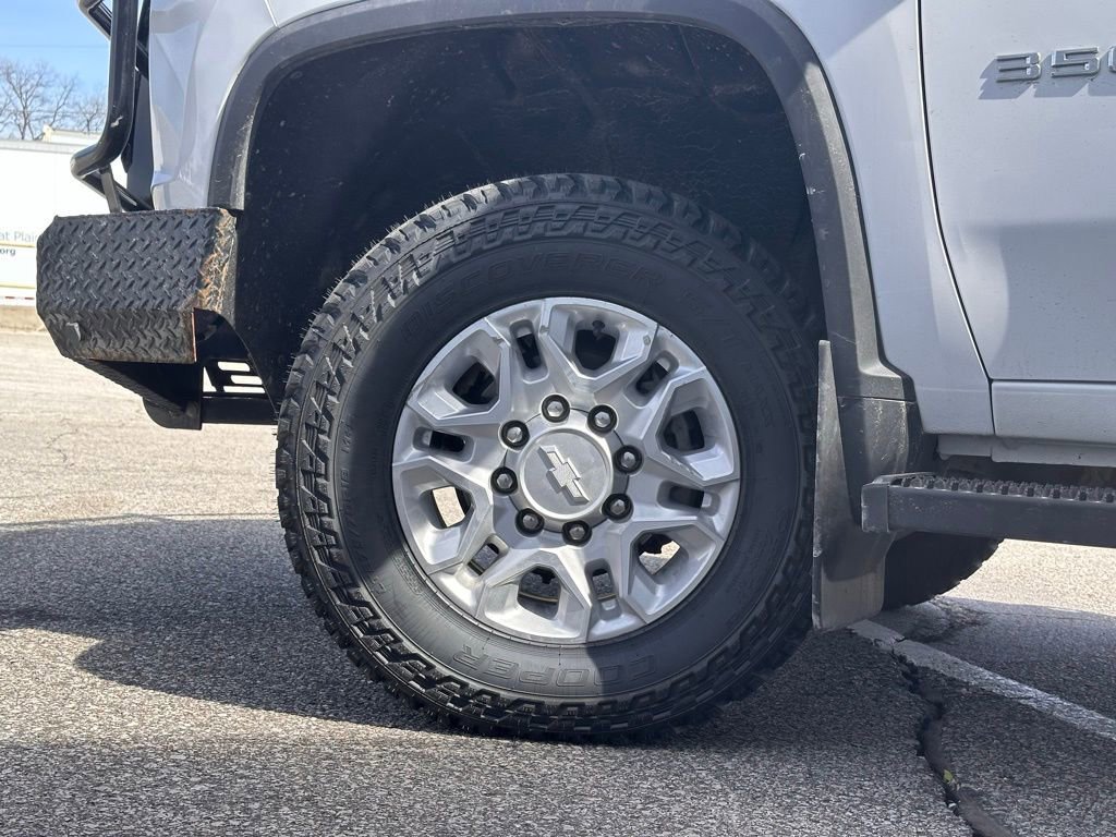 Used 2020 Chevrolet Silverado 3500 LT image 8