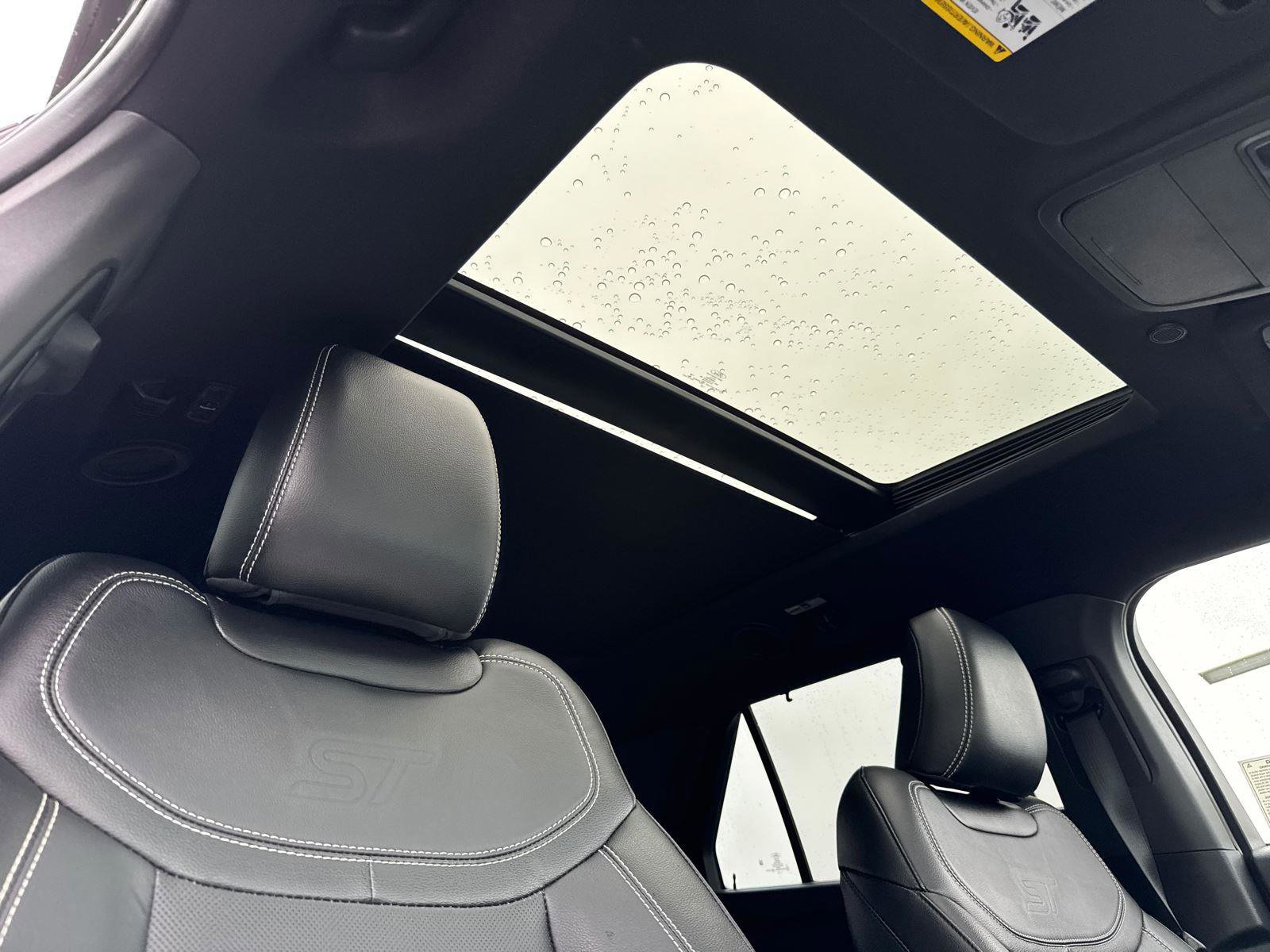 Certified 2022 Ford Explorer ST image 16