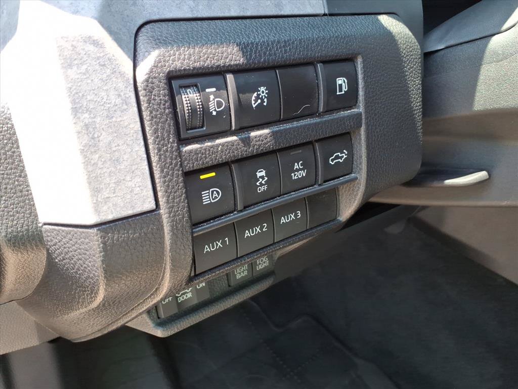 Used 2024 Toyota Tacoma 4x4 Double Cab Hybrid image 12
