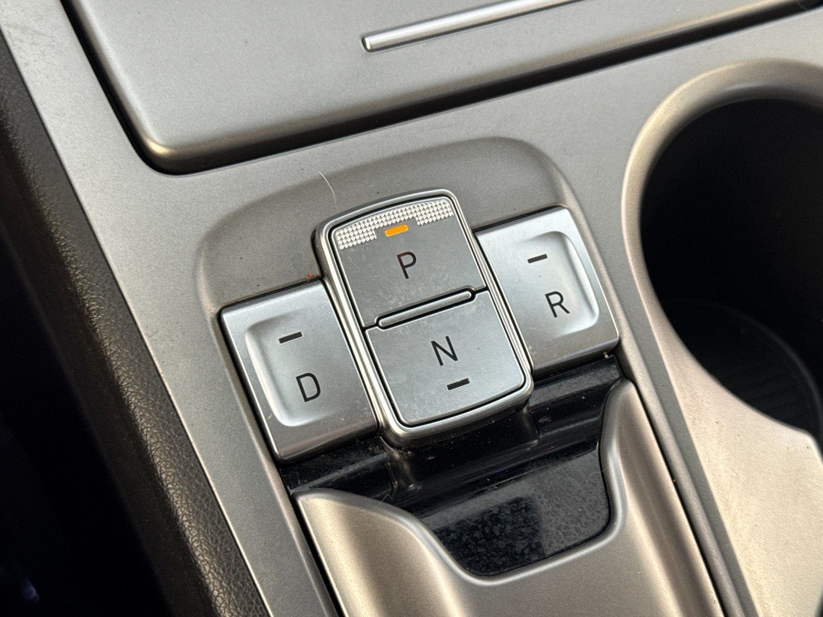 Used 2023 Hyundai Kona Limited FWD image 24