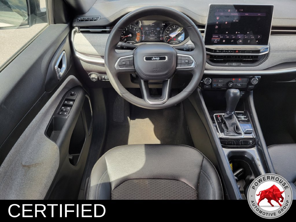 Used 2024 Jeep Compass Latitude AWD/4WD image 19
