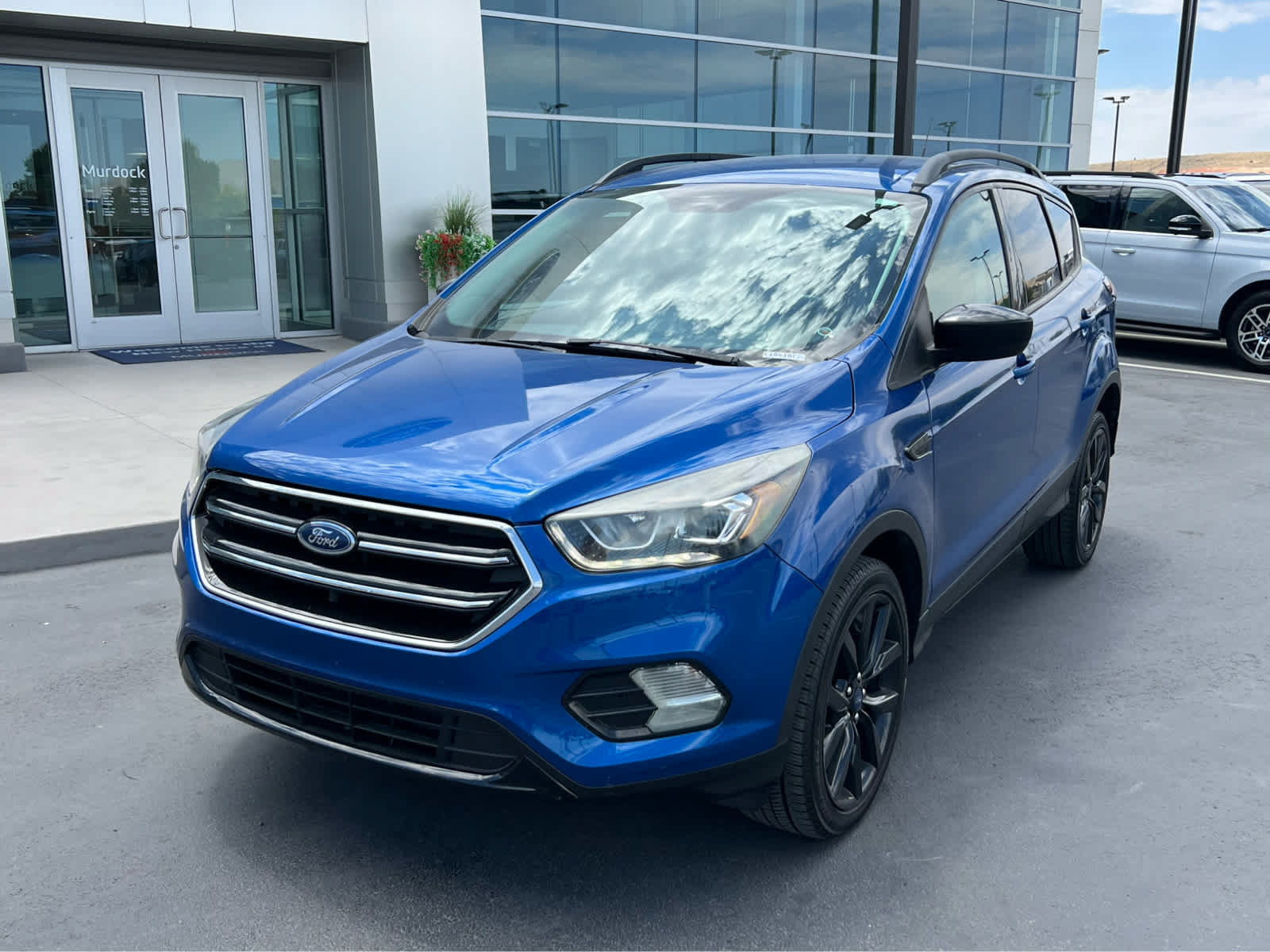 Certified 2019 Ford Escape SE AWD/4WD image 2