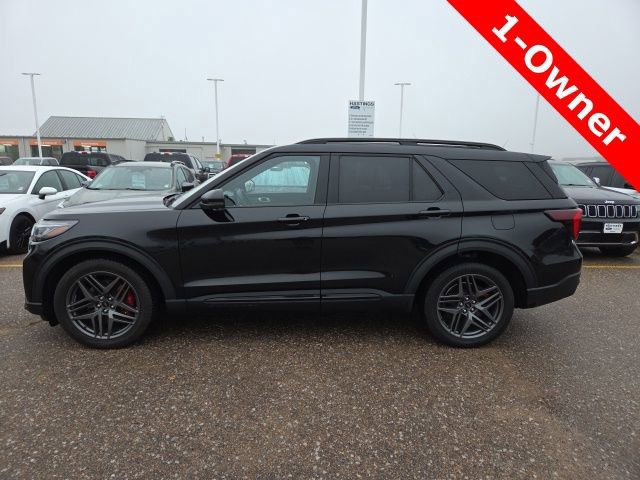 Certified 2025 Ford Explorer ST image 5