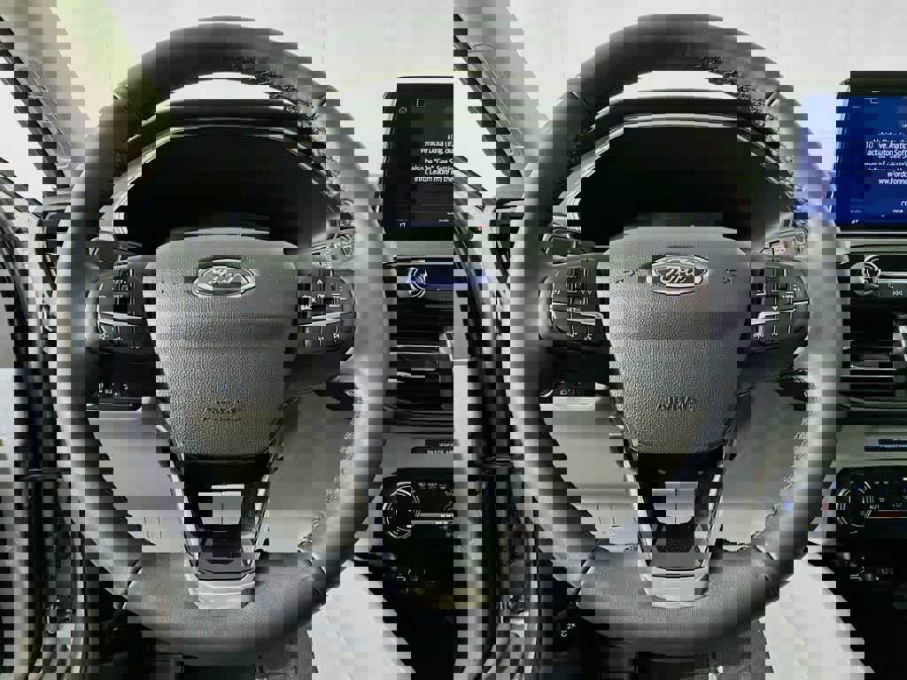 Certified 2024 Ford Escape Active image 19