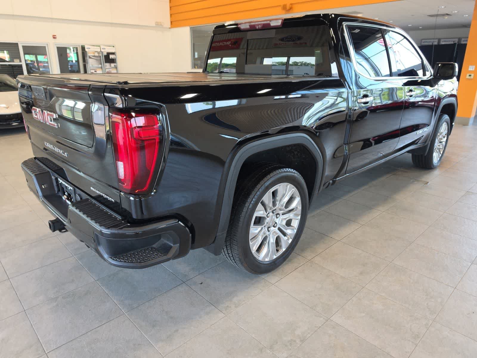 Used 2020 GMC Sierra 1500 Denali w/ Denali Ultimate Package AWD/4WD image 7