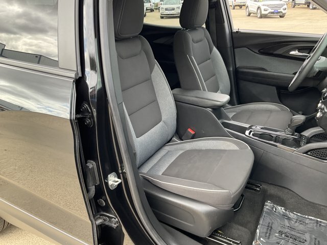 Used 2023 Chevrolet TrailBlazer LT w/ Convenience Package FWD image 17