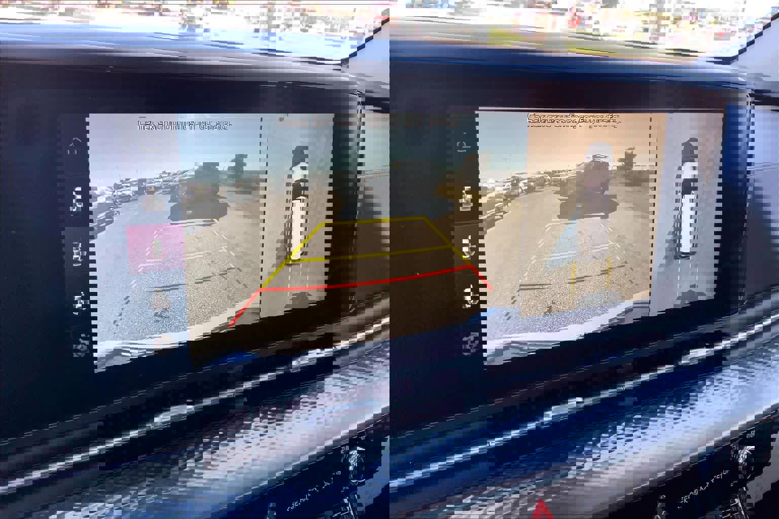 Used 2022 Kia Carnival SX Prestige image 26