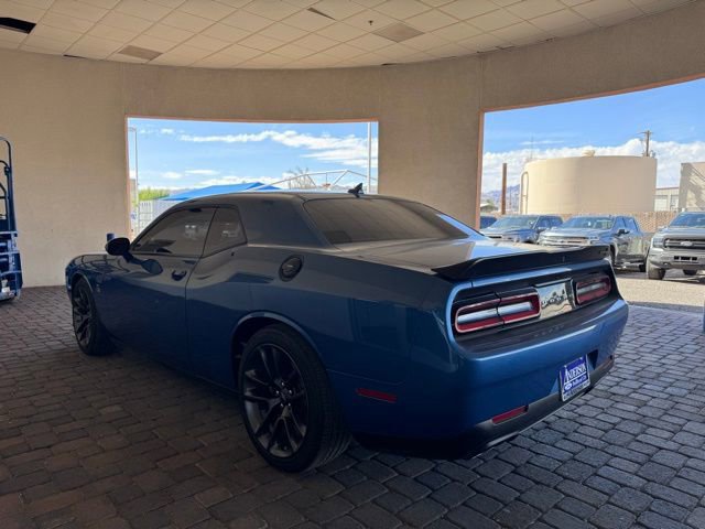 Used 2022 Dodge Challenger R/T Scat Pack RWD image 3