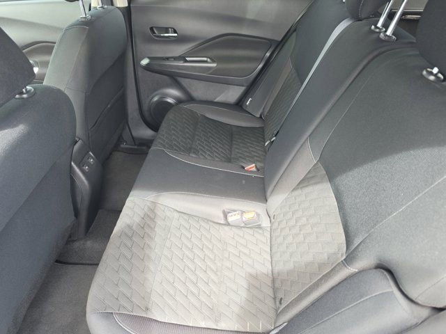 Used 2023 Nissan Kicks SV image 13