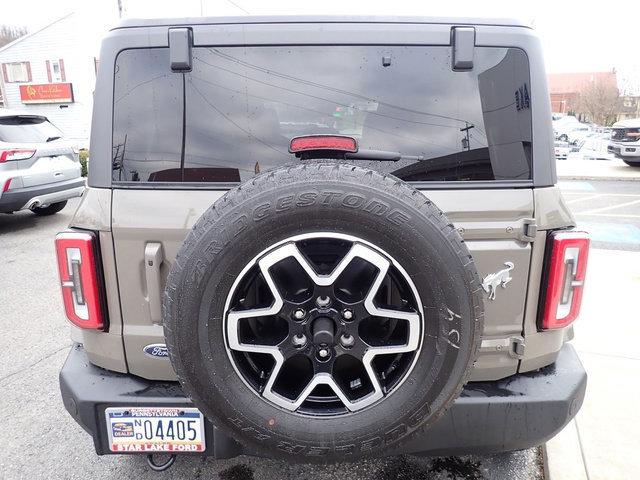 Certified 2025 Ford Bronco Outer Banks image 3