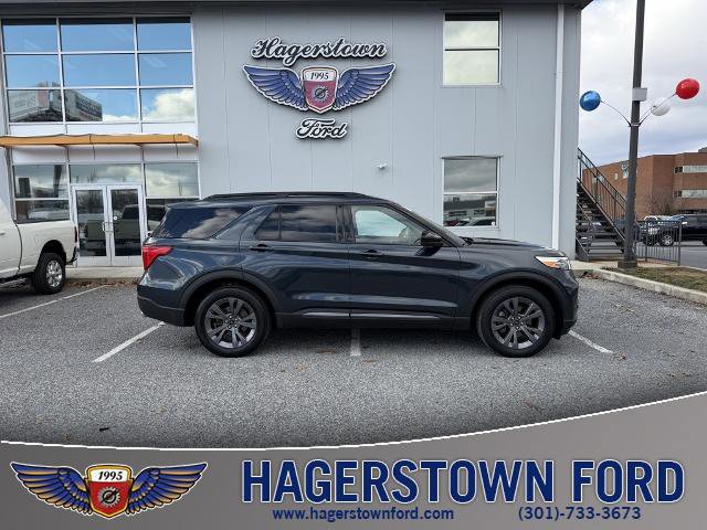 Certified 2023 Ford Explorer XLT w/ Equipment Group 202A