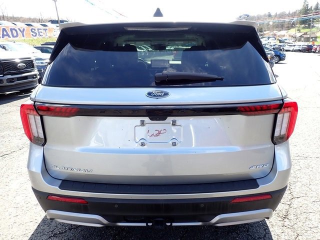 Certified 2025 Ford Explorer Platinum w/ LUX Leather Package image 3