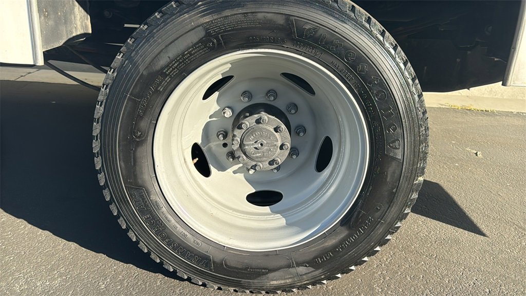 Certified 2019 Ford F450 XL w/ XL Decor Group image 10