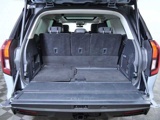 Certified 2025 Ford Expedition Active AWD/4WD image 10