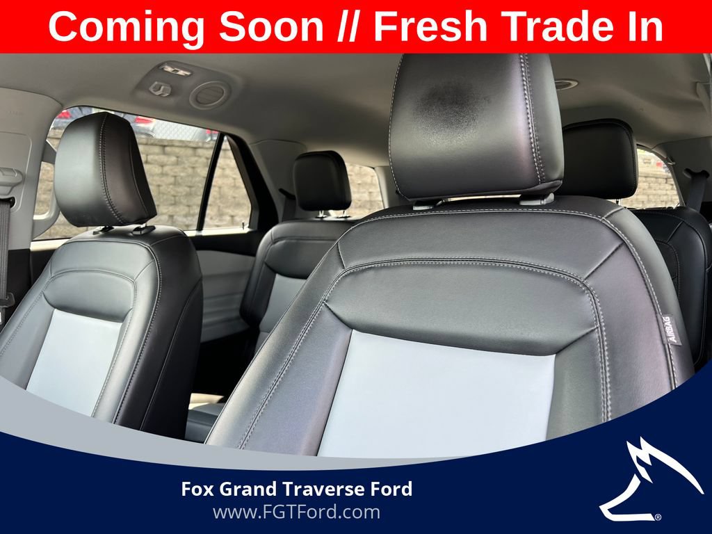 Certified 2023 Ford Explorer XLT w/ Equipment Group 202A AWD/4WD image 13