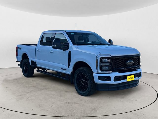 Certified 2025 Ford F350 Lariat w/ Black Appearance Package image 7