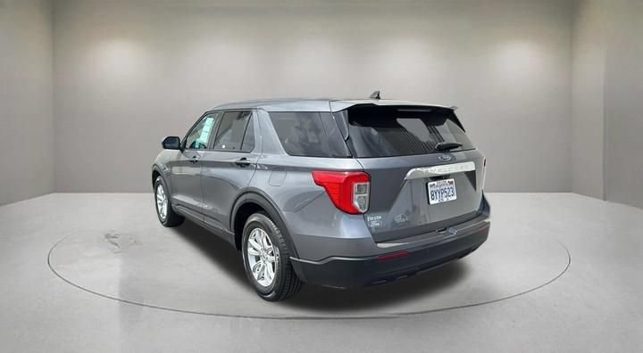 Certified 2021 Ford Explorer 2WD image 4