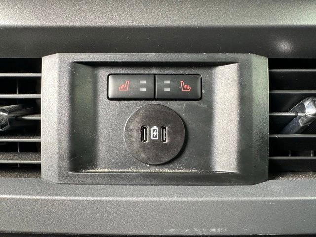 Certified 2024 Ford F250 Lariat w/ Black Appearance Package image 31