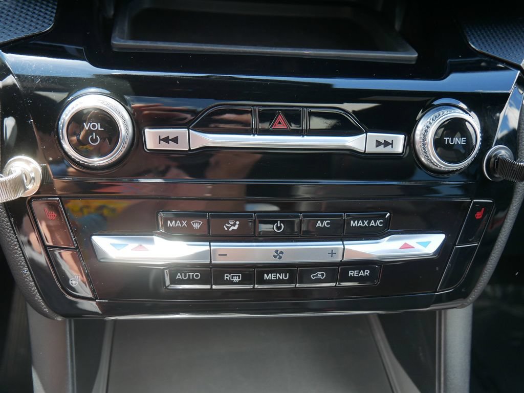 Certified 2024 Ford Explorer ST-Line w/ Class IV Trailer Tow Package AWD/4WD image 22