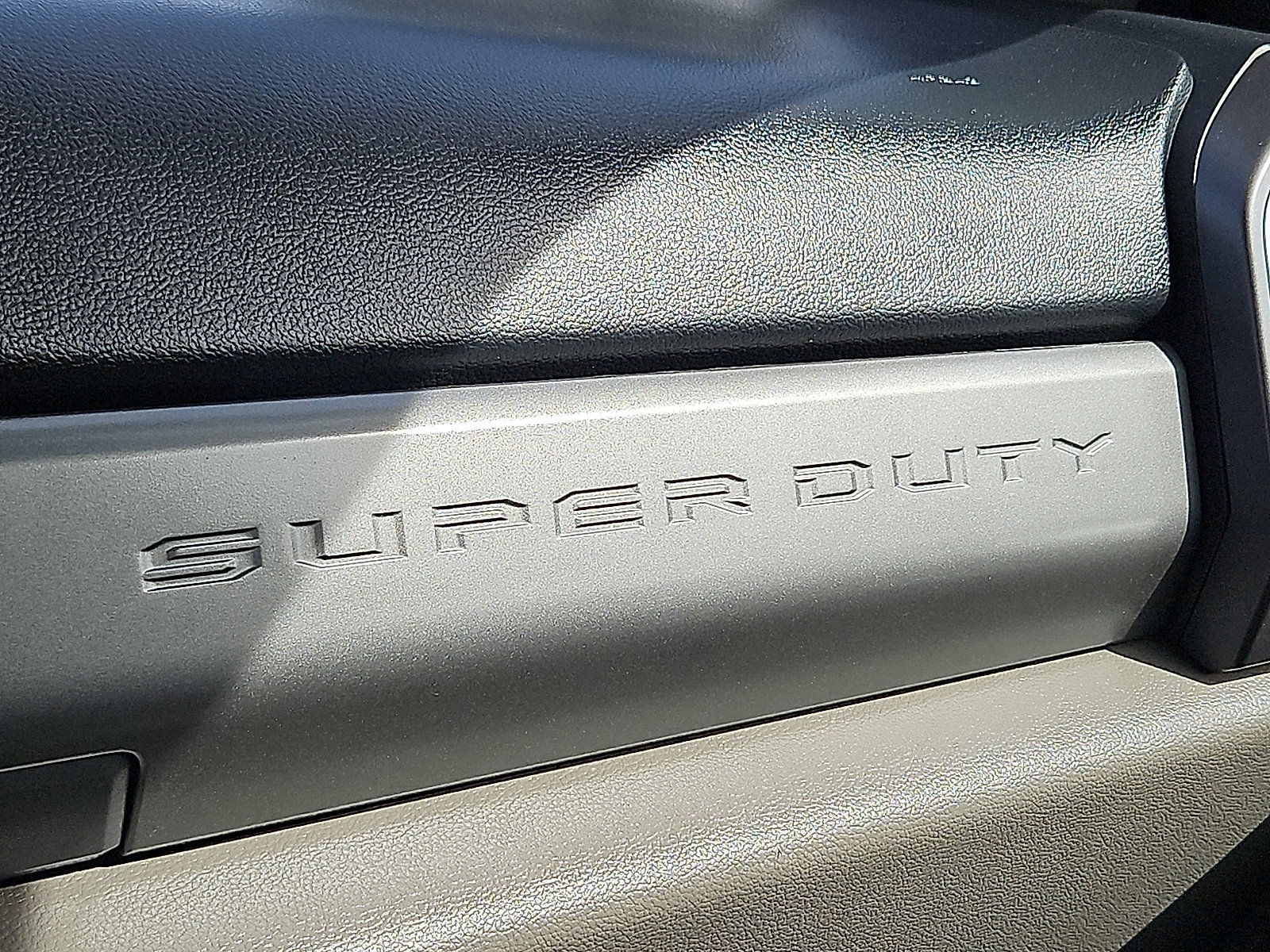 Certified 2022 Ford F350 XLT image 17