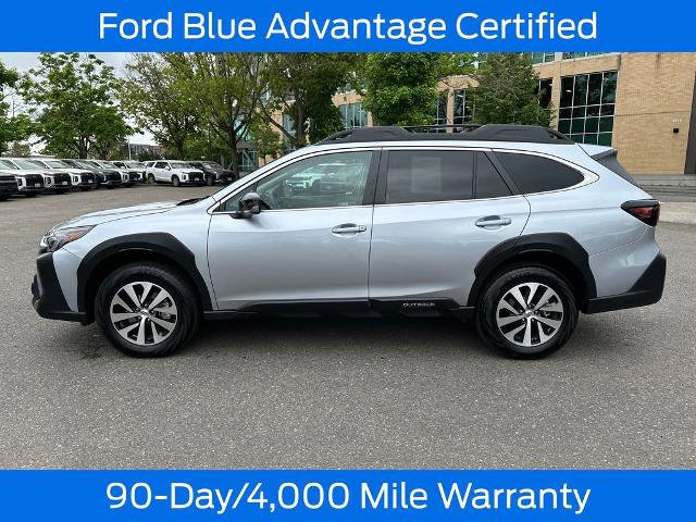 Used 2025 Subaru Outback Premium AWD/4WD image 4