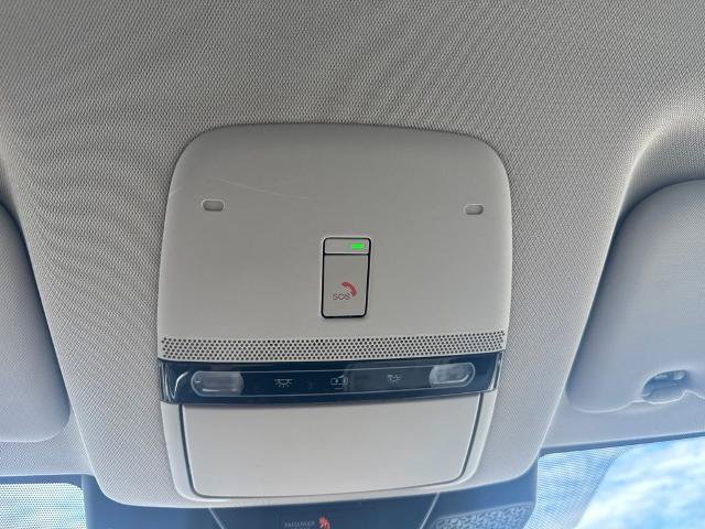Used 2025 Nissan Ariya AWD image 21