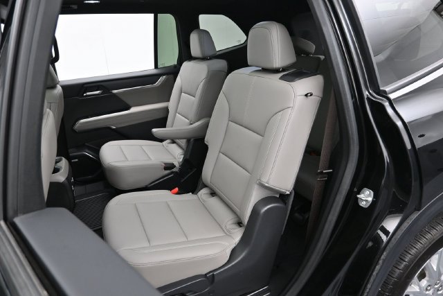 Used 2024 GMC Acadia Elevation FWD image 28