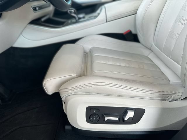 Used 2022 BMW X5 sDrive40i w/ Parking Assistance Package RWD image 13