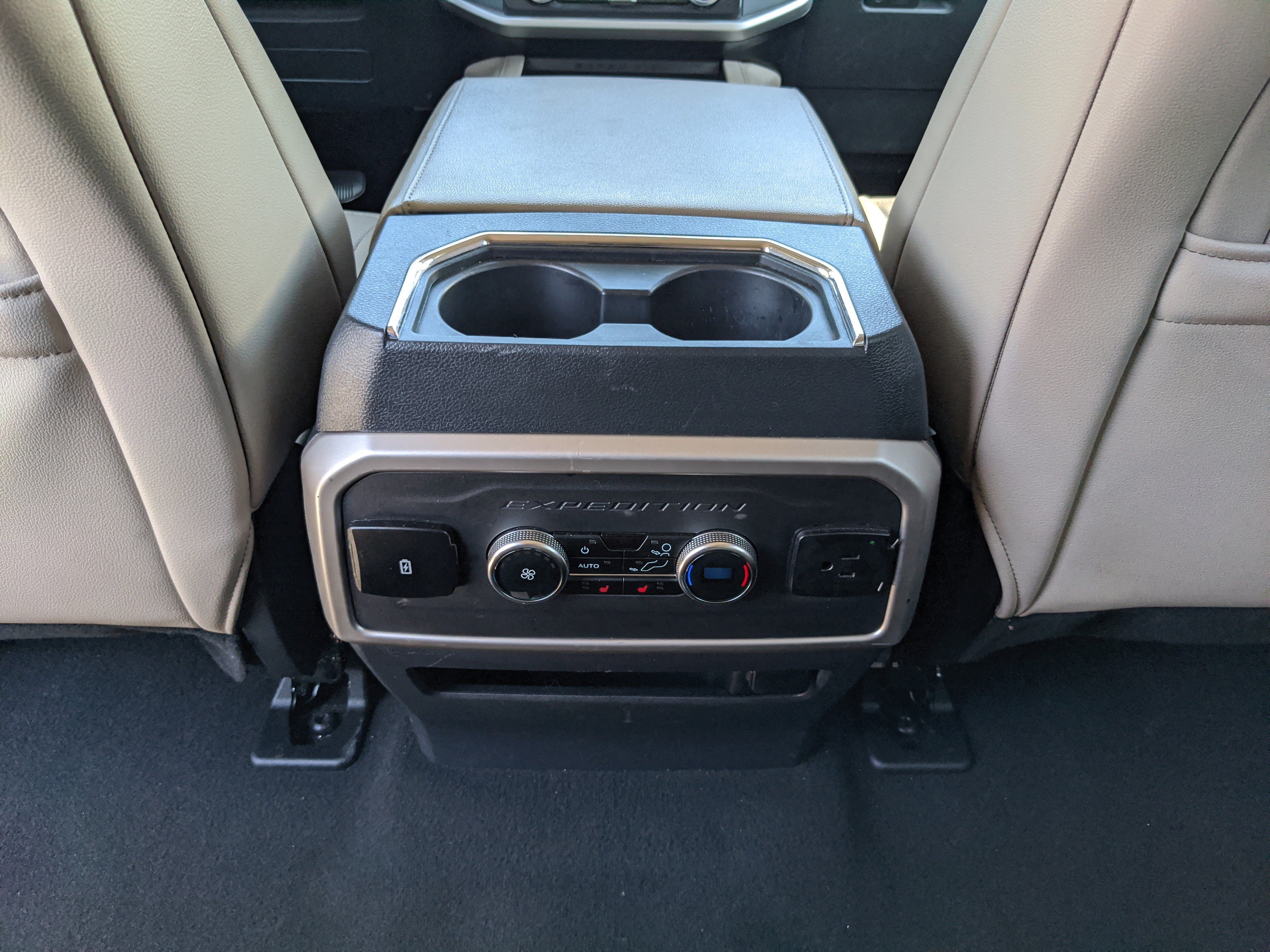 Certified 2024 Ford Expedition Max Limited image 21