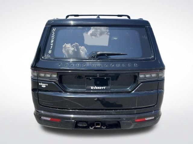 Used 2022 Jeep Grand Wagoneer Series II AWD/4WD image 8