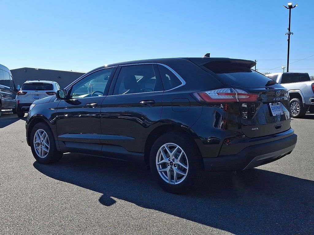 Certified 2024 Ford Edge SEL AWD/4WD image 4