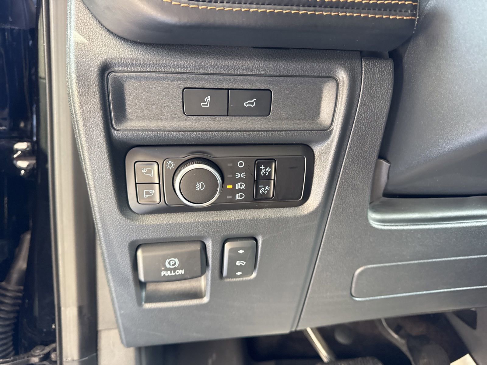 Certified 2023 Ford Expedition Max Platinum image 29