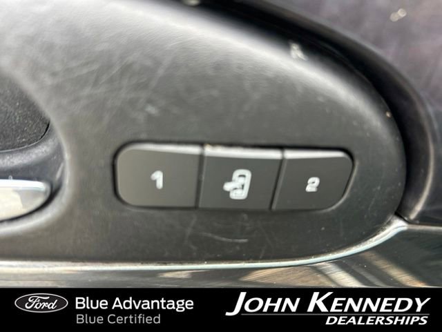 Used 2017 Buick Enclave Premium AWD/4WD image 18