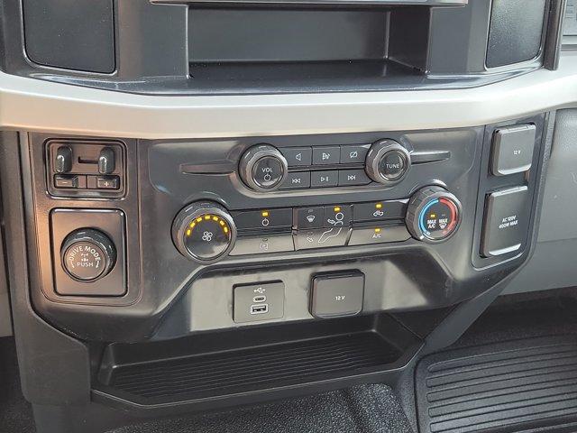 Certified 2024 Ford F350 XL w/ 360-Degree Camera Package RWD image 28