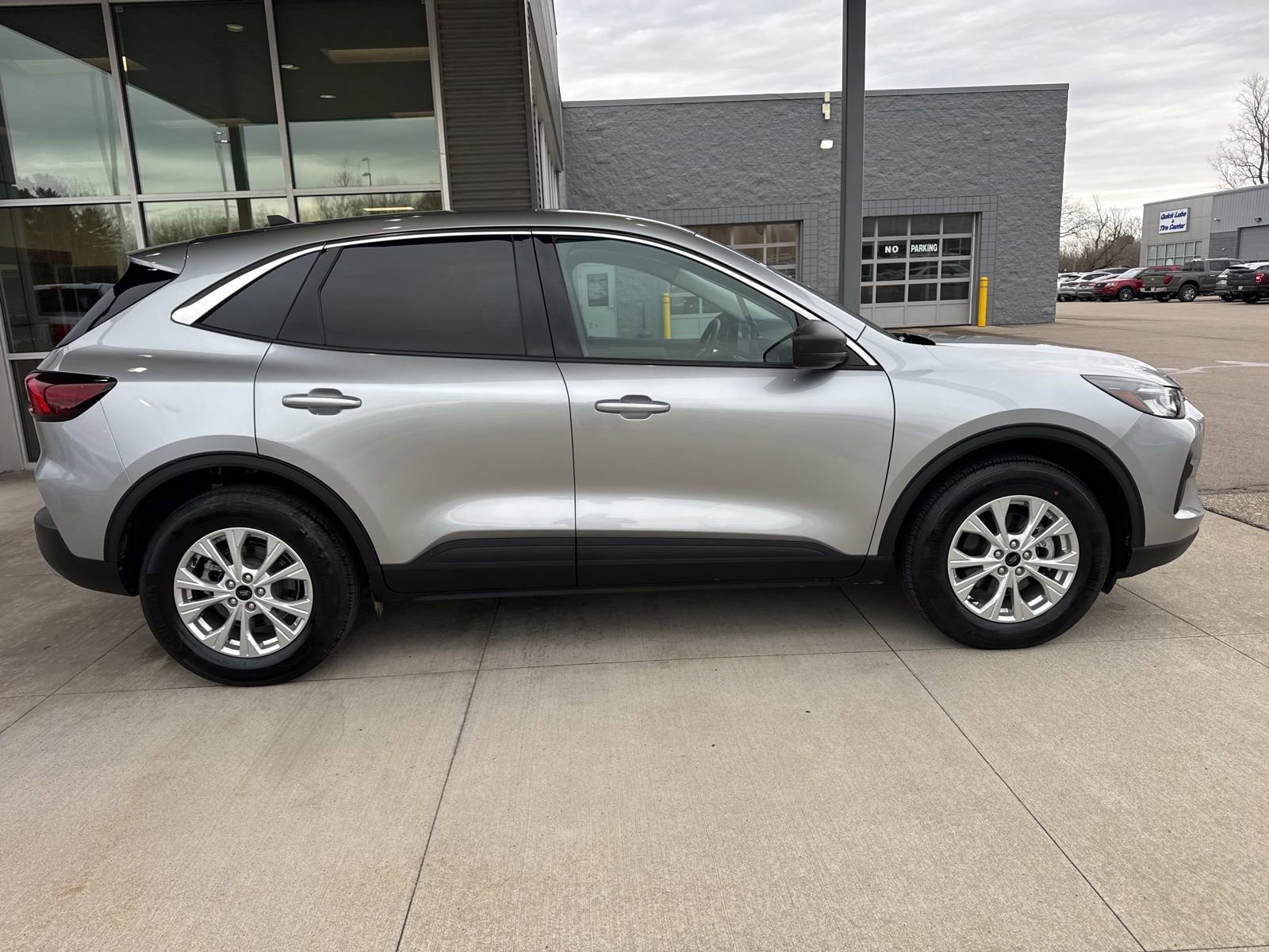 Certified 2023 Ford Escape Active w/ Tech Pack #1 image 2