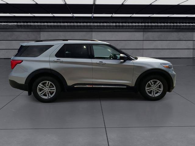Certified 2022 Ford Explorer XLT w/ Class IV Trailer Tow Package AWD/4WD image 17