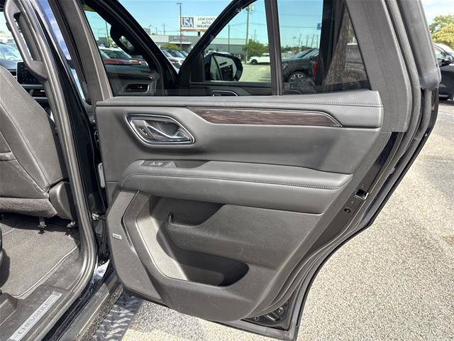 Used 2024 Chevrolet Tahoe Z71 w/ Luxury Package AWD/4WD image 25