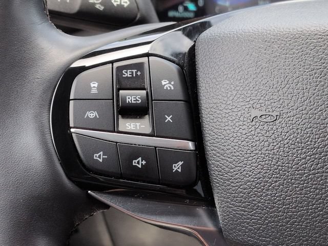 Certified 2022 Ford Explorer Platinum w/ Equipment Group 601A AWD/4WD image 28