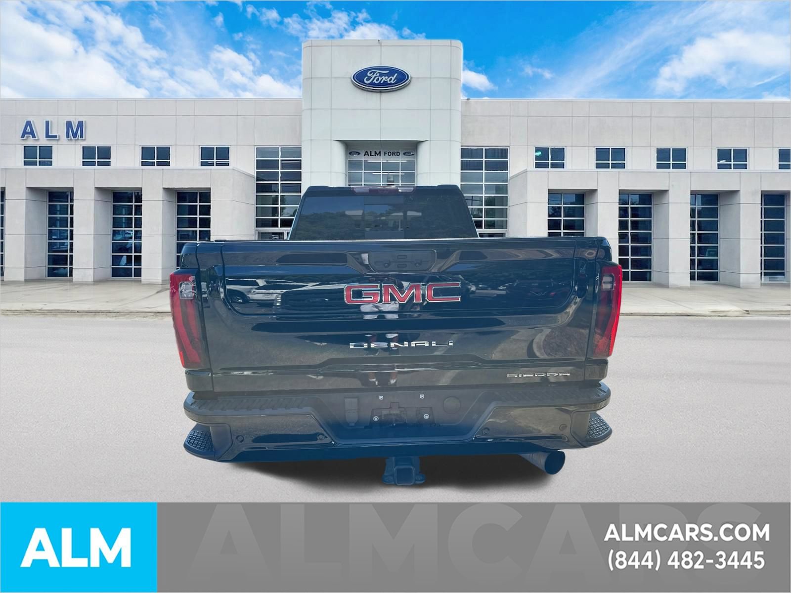 Used 2024 GMC Sierra 2500 Denali w/ Denali Reserve Package AWD/4WD image 6