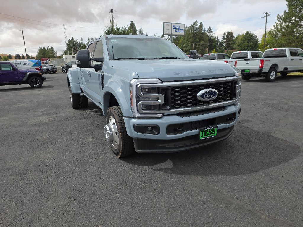 Certified 2026 Ford F450 Platinum AWD/4WD image 14