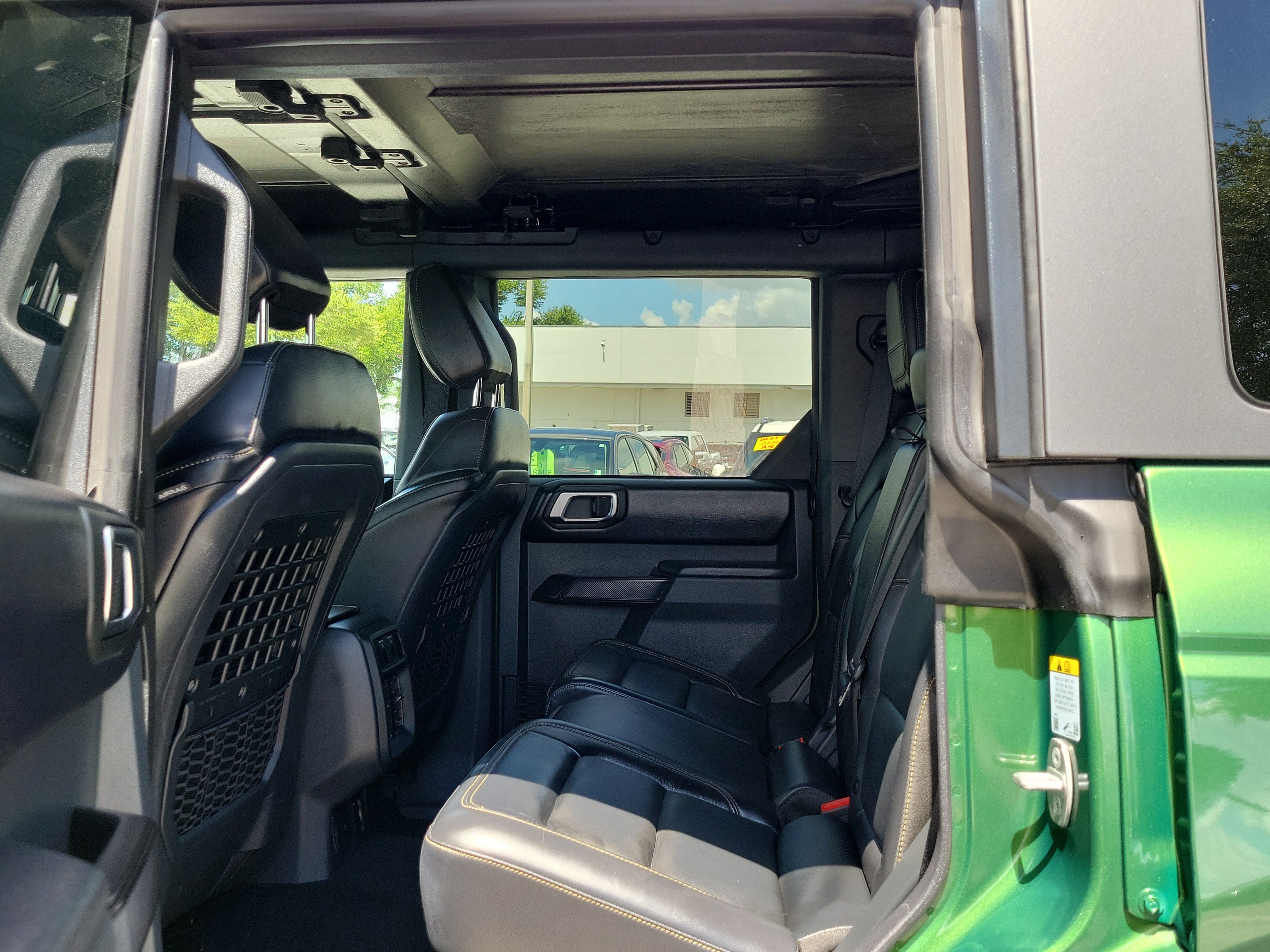 Certified 2025 Ford Bronco Badlands AWD/4WD image 11