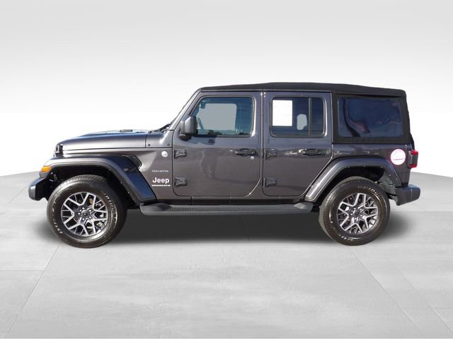 Used 2024 Jeep Wrangler Unlimited Sahara AWD/4WD image 5
