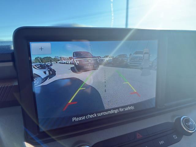 Certified 2024 Ford Maverick Lariat image 19