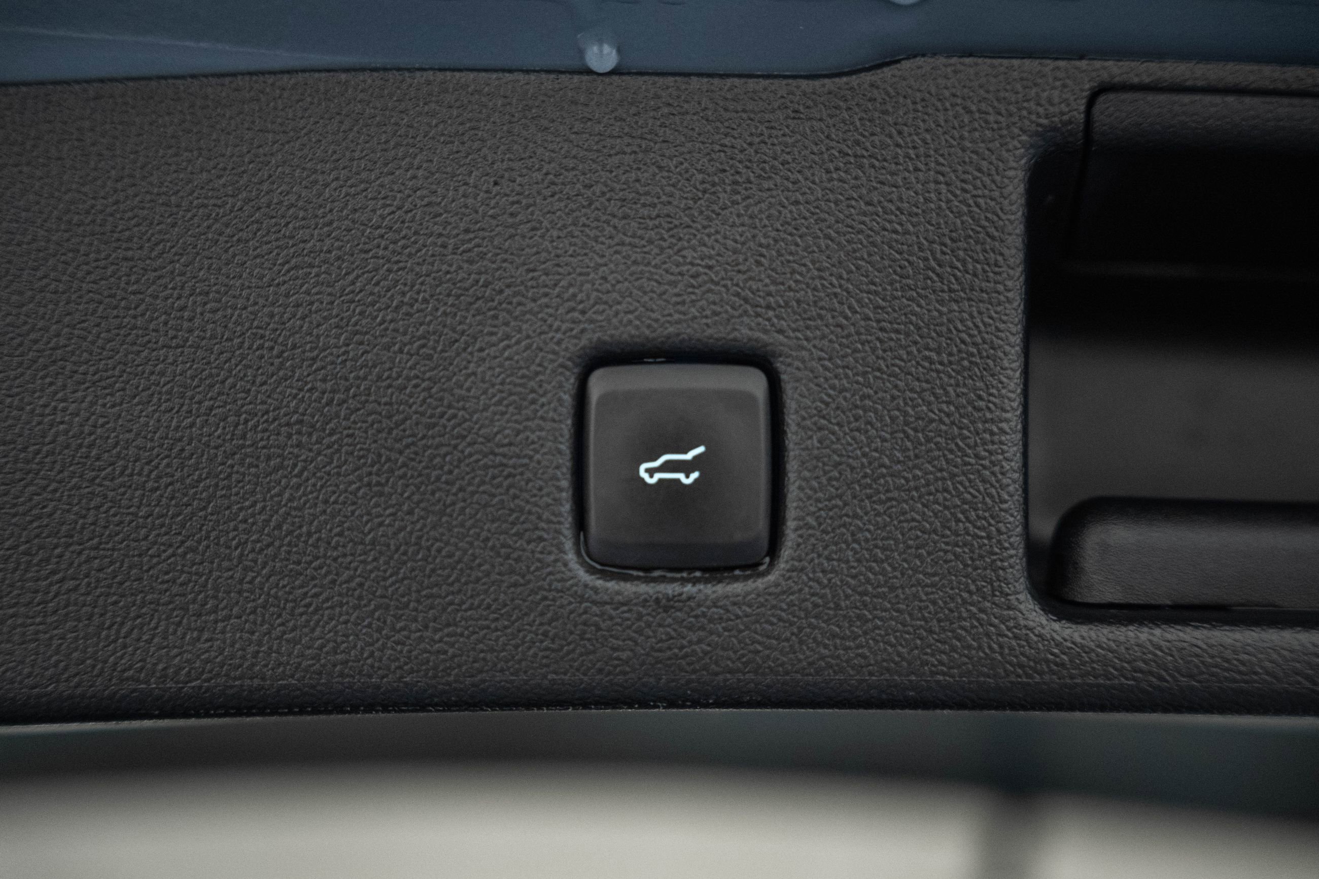 Certified 2023 Ford Escape ST-Line Select w/ Tech Pack #2 image 25