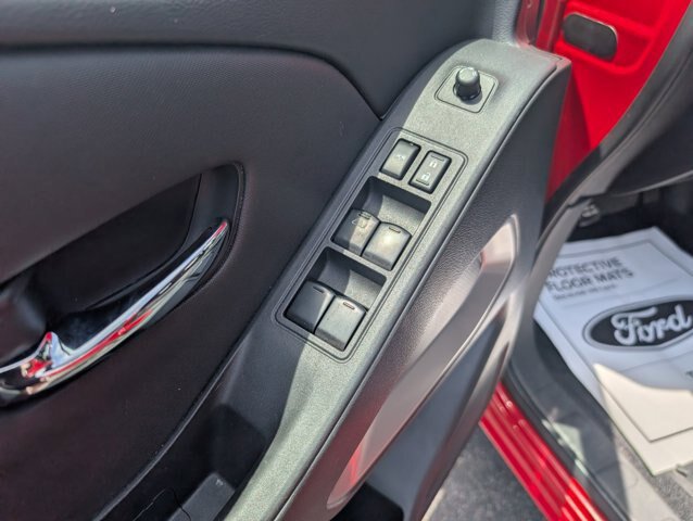 Used 2024 Nissan Frontier SV AWD/4WD image 9