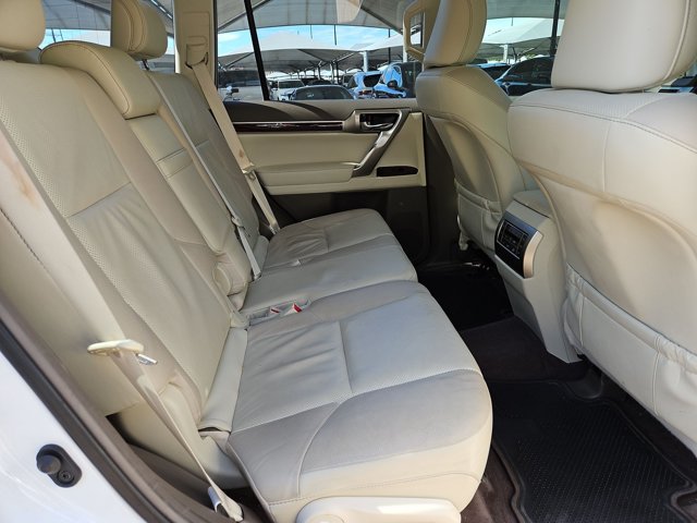 Used 2018 Lexus GX 460 Premium w/ Premium Package AWD/4WD image 21