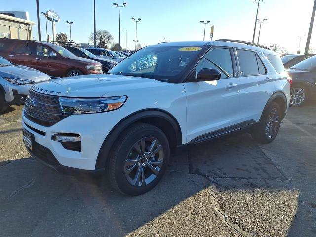 Certified 2023 Ford Explorer XLT w/ Equipment Group 202A image 2