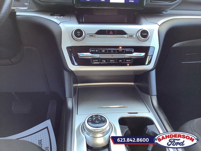 Certified 2023 Ford Explorer XLT RWD image 15